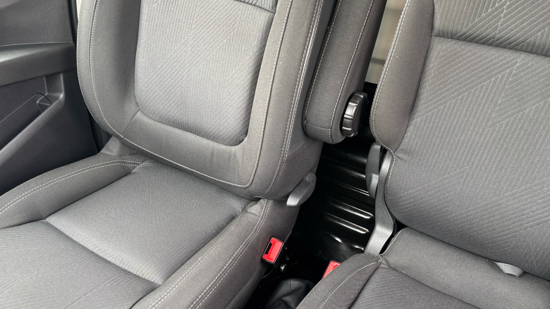 Nissan Primastar 28 L1 Diesel 2.0 dCi 130ps H1 Tekna Van